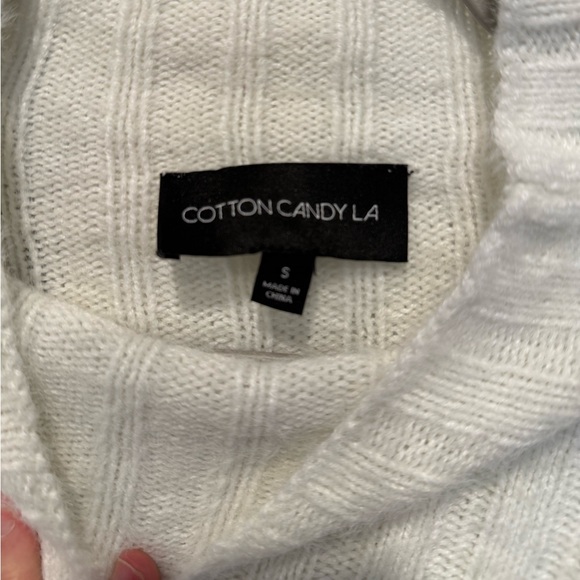 Cotton Candy LA Cropped Sweatshirt - Picture 5 of 5